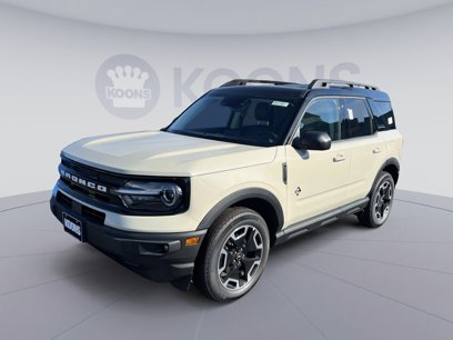 New 2024 Ford Bronco Sport Outer Banks w/ Tech Package