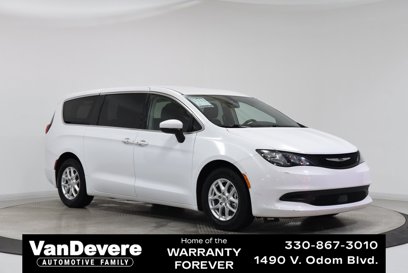 Used 2022 Chrysler Voyager LX