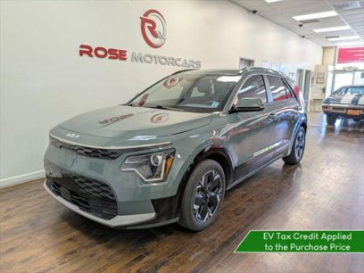 Used 2023 Kia Niro Wind w/ Wind Preserve Package