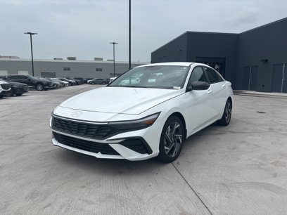Used 2025 Hyundai Elantra SEL