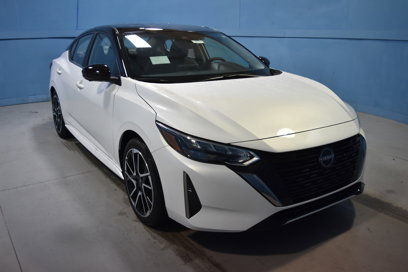 New 2025 Nissan Sentra SR w/ SR Premium Package
