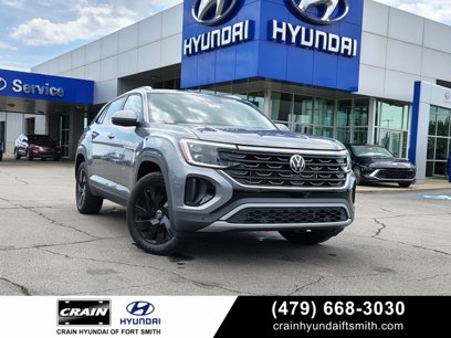 Used 2025 Volkswagen Atlas Cross Sport SE