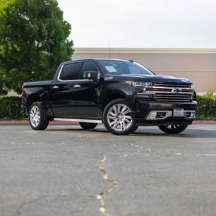 Used 2019 Chevrolet Silverado 1500 High Country w/ High Country Premium Package