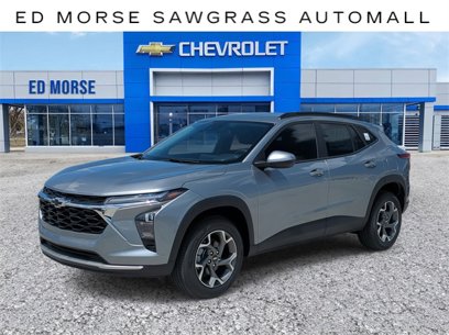 New 2025 Chevrolet Trax LT w/ Driver Confidence Package