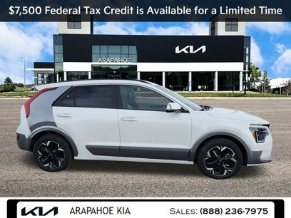 New 2025 Kia Niro Wave w/ Wave Preserve Package