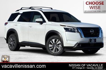 New 2025 Nissan Pathfinder SV