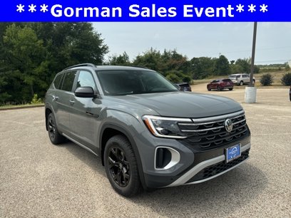 New 2024 Volkswagen Atlas Peak Edition SE