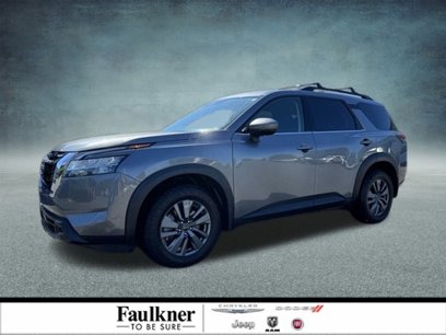 Used 2022 Nissan Pathfinder SV
