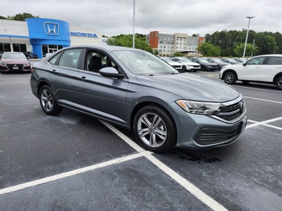 Used 2024 Volkswagen Jetta SE