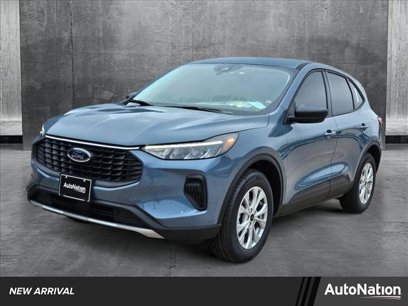 New 2025 Ford Escape Active