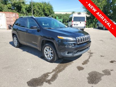 Used 2015 Jeep Cherokee Latitude w/ Comfort/Convenience Group
