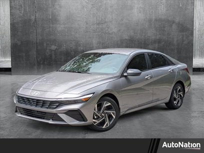 New 2025 Hyundai Elantra SEL