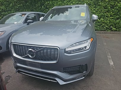 Used 2017 Volvo XC90 T5 R-Design w/ Vision Package