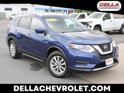 Used 2018 Nissan Rogue SV w/ Sun & Sound Touring Package