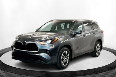 Used 2024 Toyota Highlander XLE
