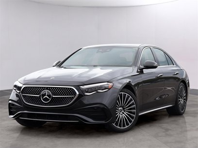New 2025 Mercedes-Benz E 350 4MATIC Sedan