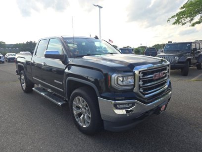 Used 2017 GMC Sierra 1500 SLT w/ SLT Premium Package