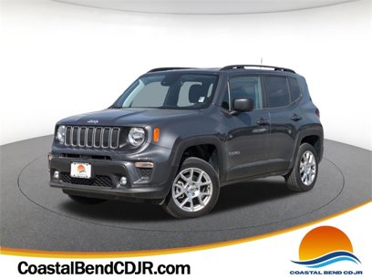New 2023 Jeep Renegade Latitude w/ Premium Group