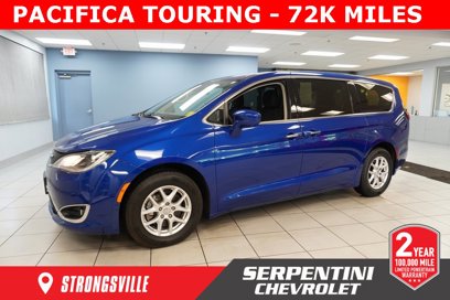 Used 2020 Chrysler Pacifica Touring w/ Advanced Safetytec Group