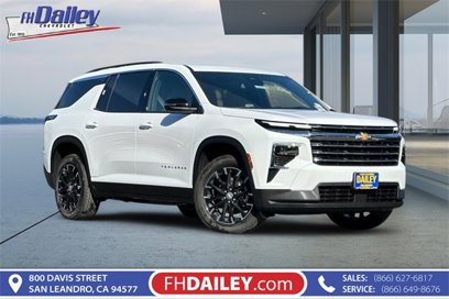 New 2025 Chevrolet Traverse LT w/ Sun and Wheel Package