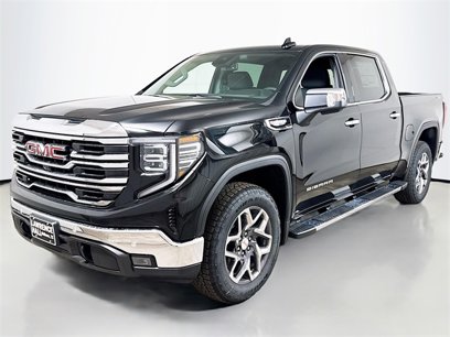 New 2025 GMC Sierra 1500 SLT