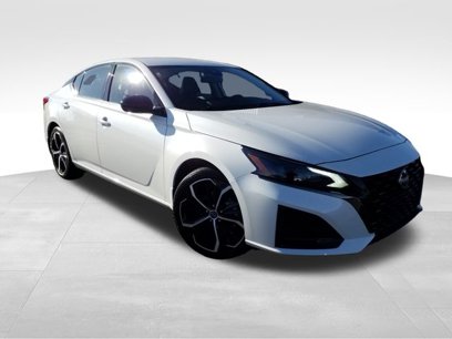 Used 2024 Nissan Altima 2.5 SR