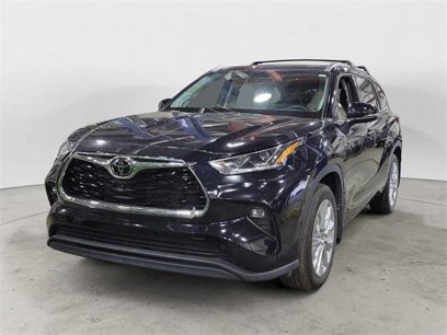 Certified 2023 Toyota Highlander Limited