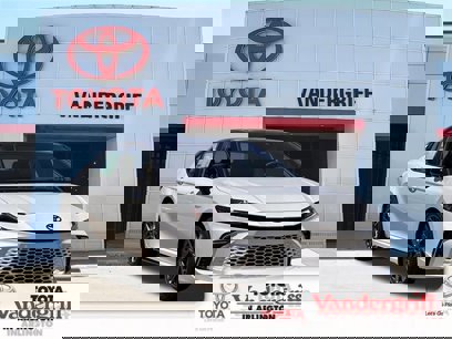 New 2025 Toyota Camry XSE