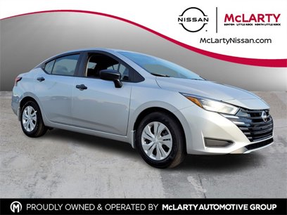 New 2025 Nissan Versa S w/ Trunk Package