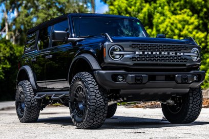 New 2025 Ford Bronco Badlands
