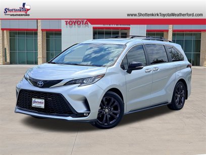 Used 2023 Toyota Sienna XSE