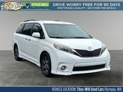 Used 2017 Toyota Sienna SE