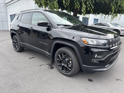 New 2025 Jeep Compass Latitude w/ Altitude Special Edition