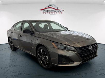 New 2025 Nissan Altima 2.5 SR