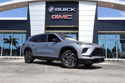 New 2025 Buick Enclave Sport Touring w/ Power Package