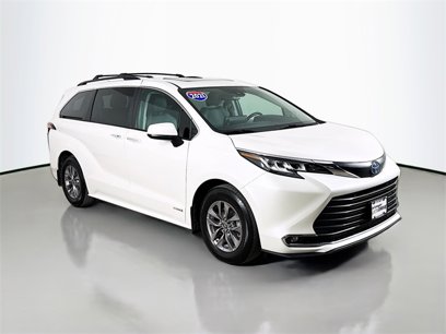 Used 2021 Toyota Sienna XLE w/ XLE Plus Package