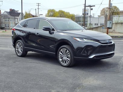 Used 2022 Toyota Venza XLE