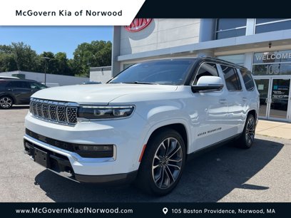 Used 2022 Jeep Grand Wagoneer Series III w/ Rear Seat Video Group 1