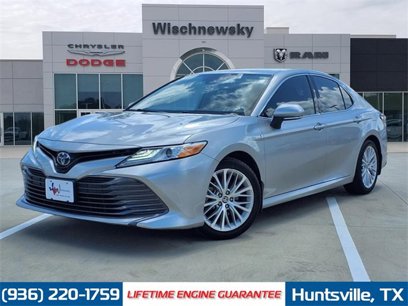 Used 2020 Toyota Camry XLE w/ Carpet Mat Package
