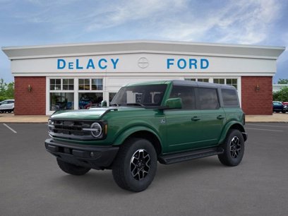 New 2025 Ford Bronco Outer Banks