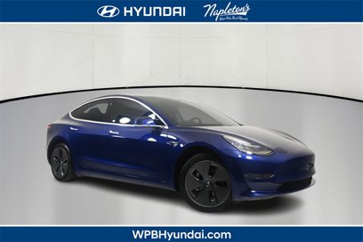 Used 2018 Tesla Model 3 Mid Range