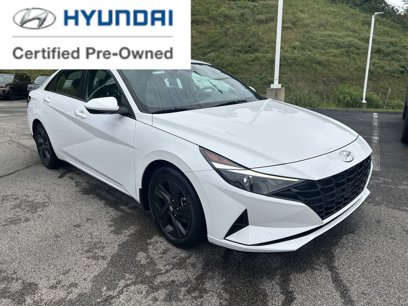 Certified 2022 Hyundai Elantra SEL w/ Cargo Package