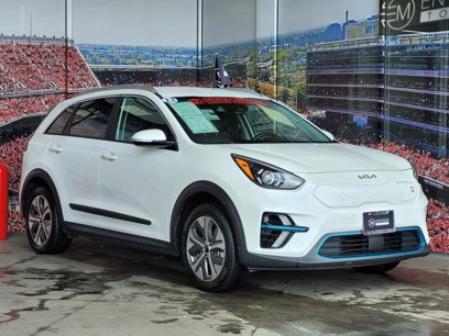 Used 2022 Kia Niro EX