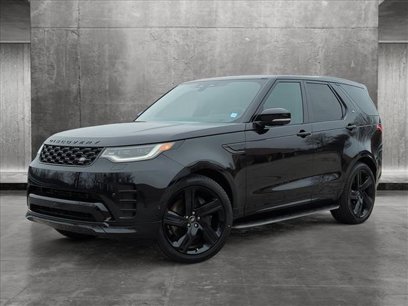 New 2024 Land Rover Discovery Dynamic SE
