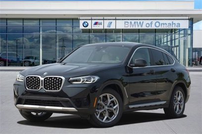 New 2024 BMW X4 xDrive30i w/ Premium Package