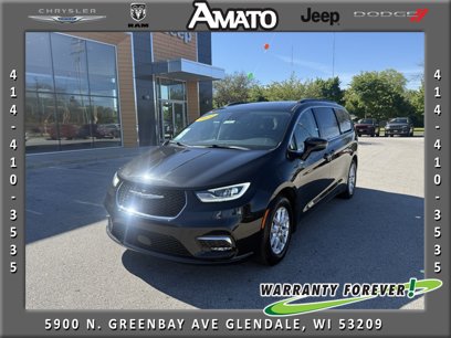 Used 2022 Chrysler Pacifica Touring-L