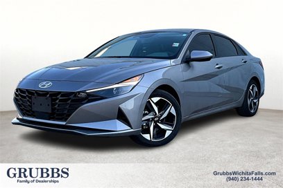 Used 2023 Hyundai Elantra SEL w/ Convenience Package