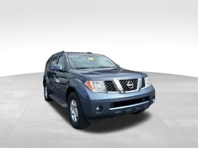 Used 2005 Nissan Pathfinder SE w/ (P01) Se Premium Pkg