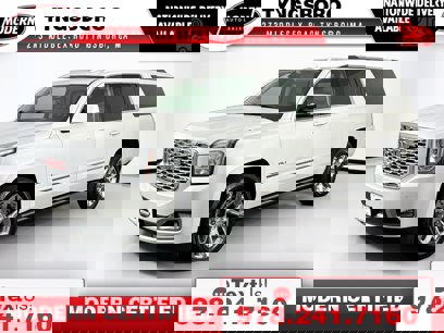 Used 2020 GMC Yukon XL Denali w/ Denali Ultimate Package
