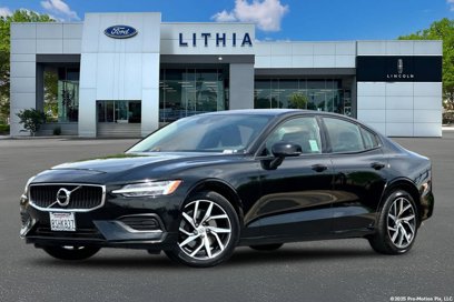 Used 2020 Volvo S60 T5 Momentum